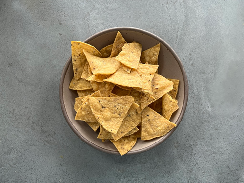 photo of seed oil free tortilla chips in a bowl